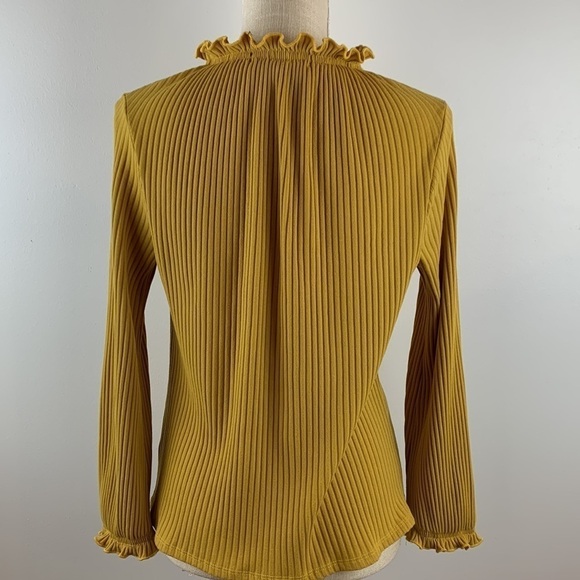 Coin 1804 Rib Elastic Funnel Neck Trim Pullover Top Mustard Yellow Size Medium - Picture 4 of 12